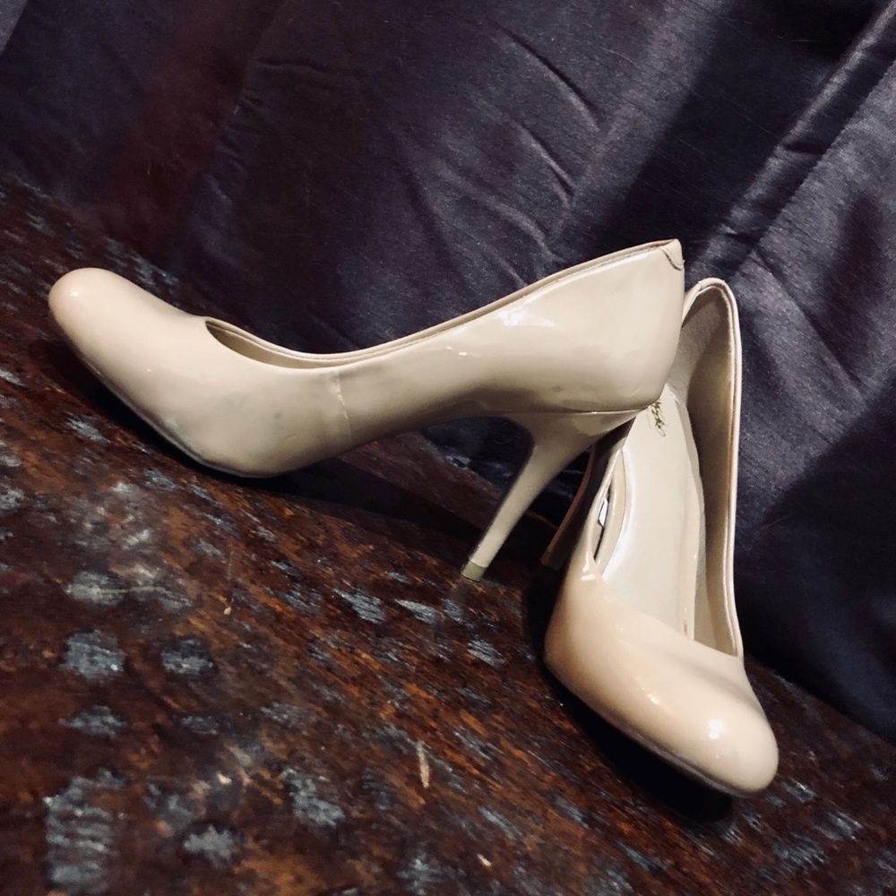 Massimo Tan Heels Size 7